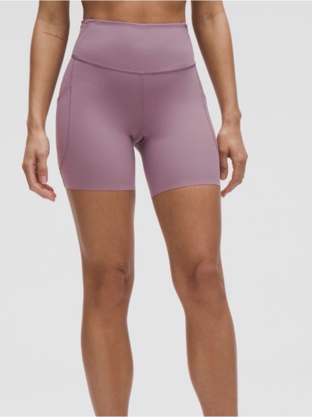 Lululemon Fast and Free HR Shorts 6”